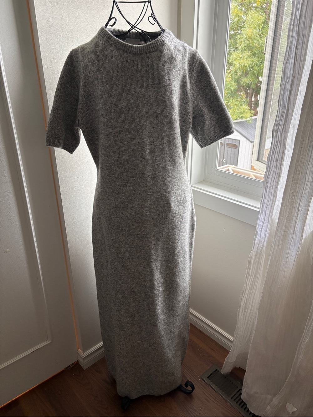 H&M Grey Short-Sleeve Maxi Knit Dress